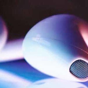 noise cancelling earbuds